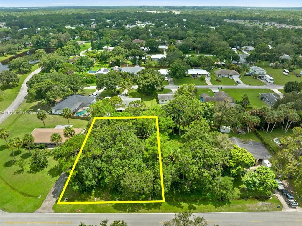Photo of 7005 Sebastian Rd, Fort Pierce, FL 34951 (MLS # A11825859)