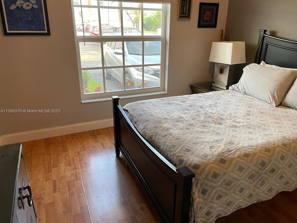 CORAL CREEK - Residential Lease