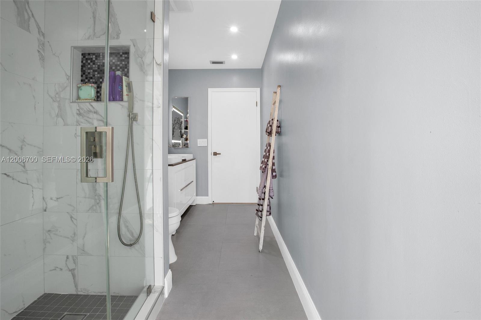 CHAPEL TRAIL REPLAT SECTI - Residential