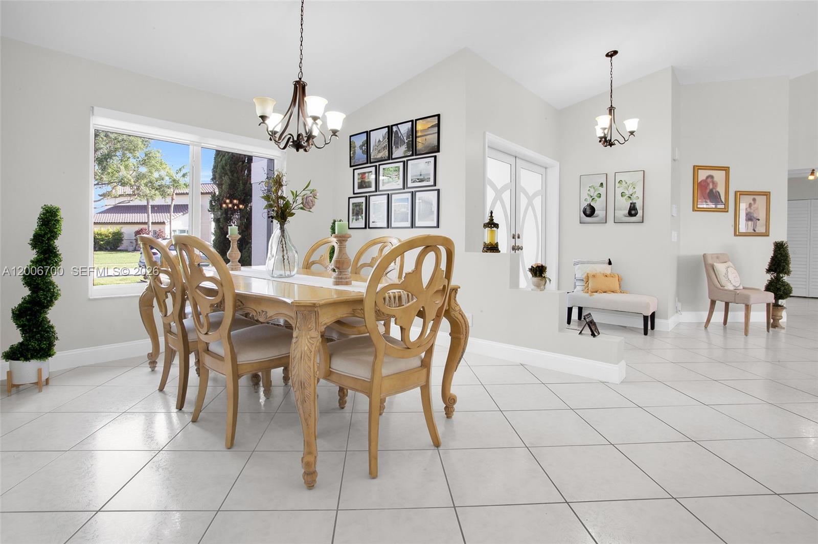 CHAPEL TRAIL REPLAT SECTI - Residential