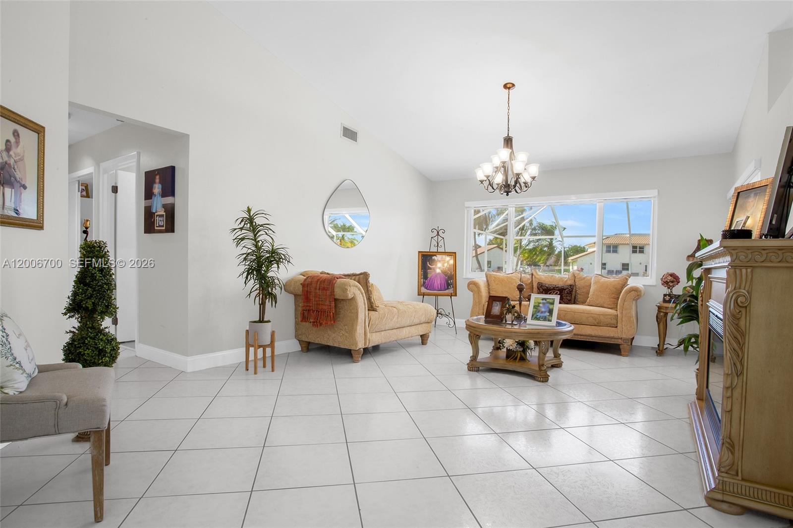 CHAPEL TRAIL REPLAT SECTI - Residential