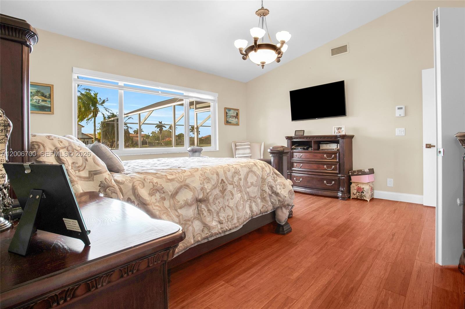 CHAPEL TRAIL REPLAT SECTI - Residential