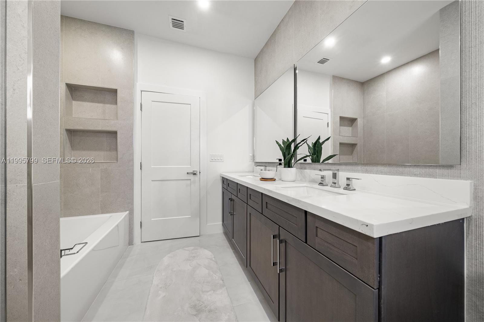 CARVER RANCHES REV PLAT - Residential