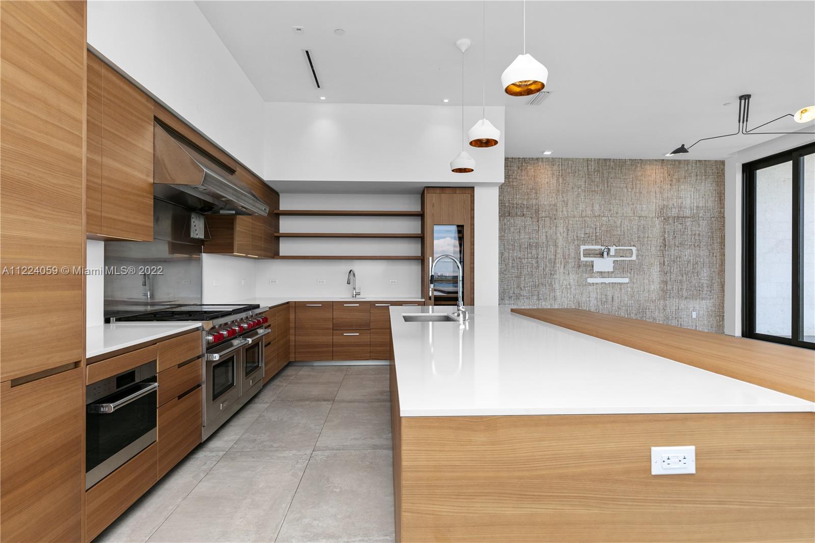 THE FAIRCHILD CONDO - Residential