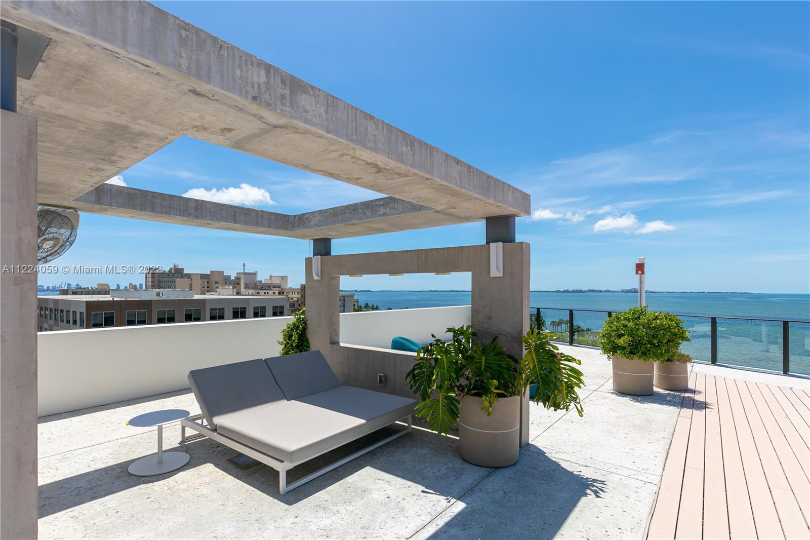 THE FAIRCHILD CONDO - Residential