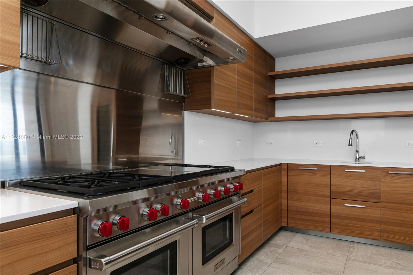 THE FAIRCHILD CONDO - Residential