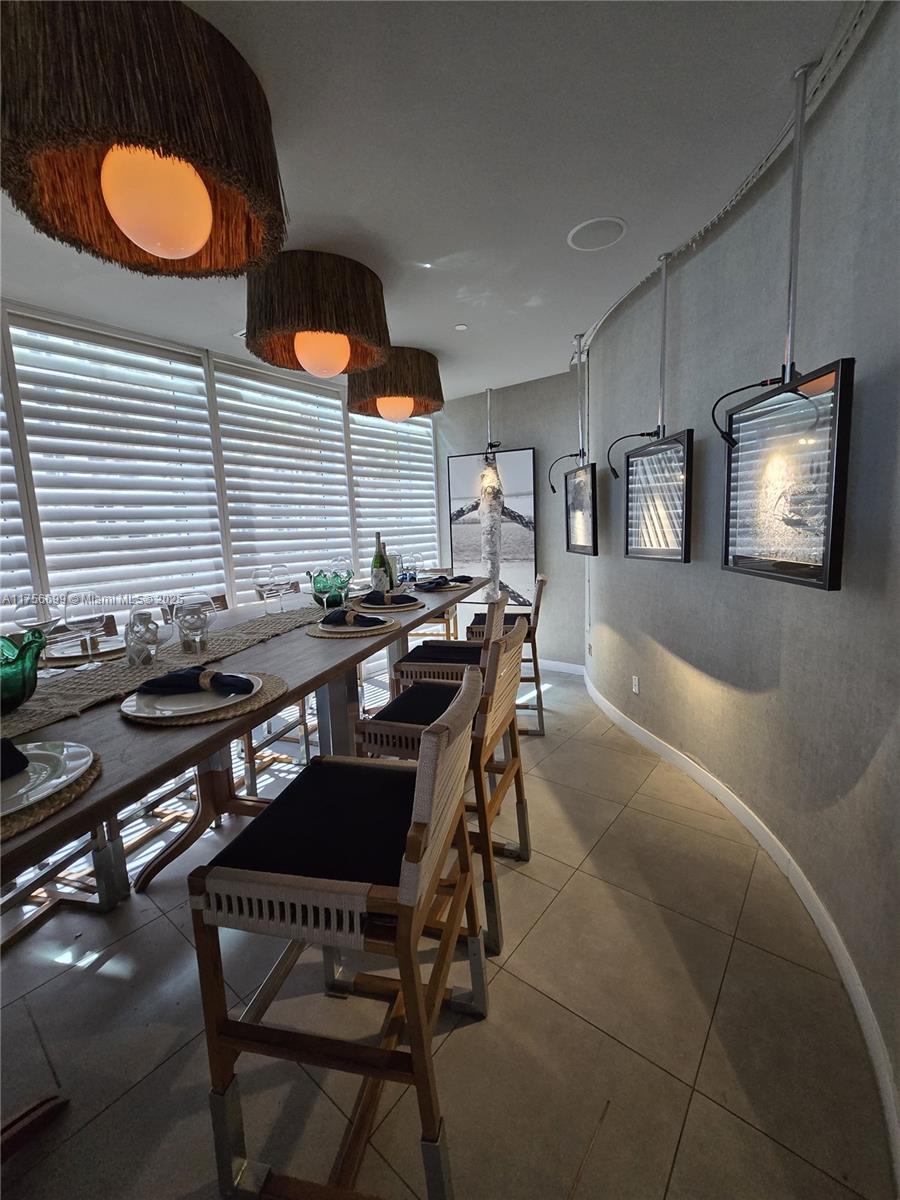 SOLE CONDO - Residential