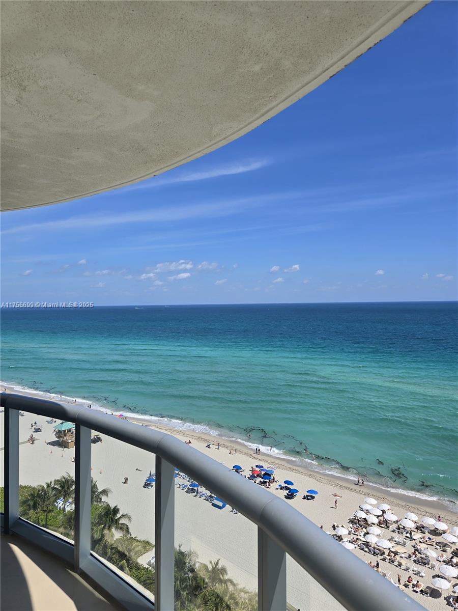 SOLE CONDO - Residential