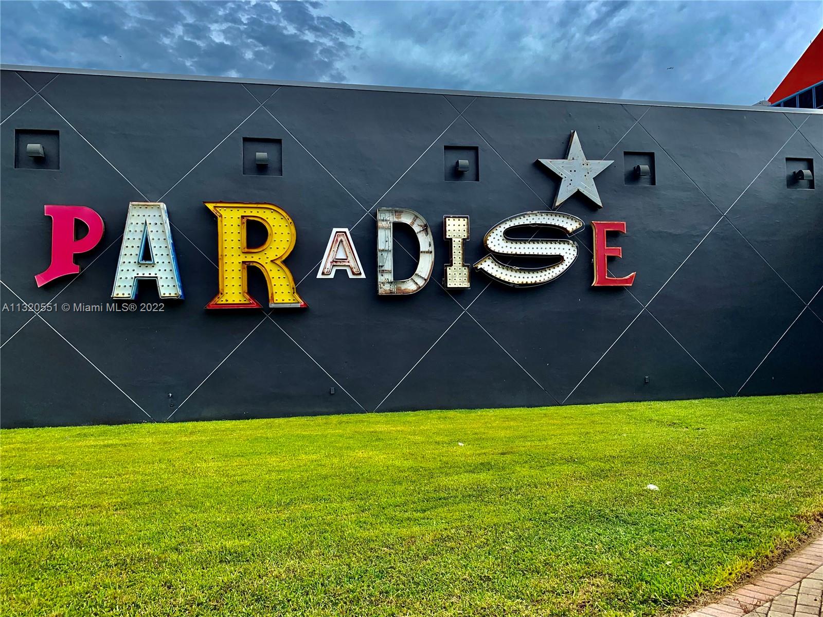 ISLANDER CONDO APTS - Residential