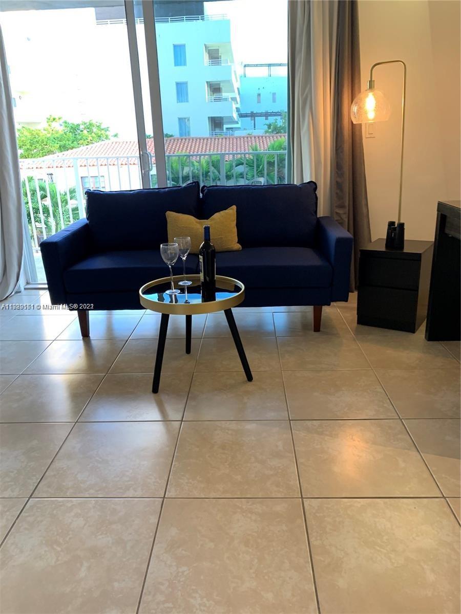 ISLANDER CONDO APTS - Residential