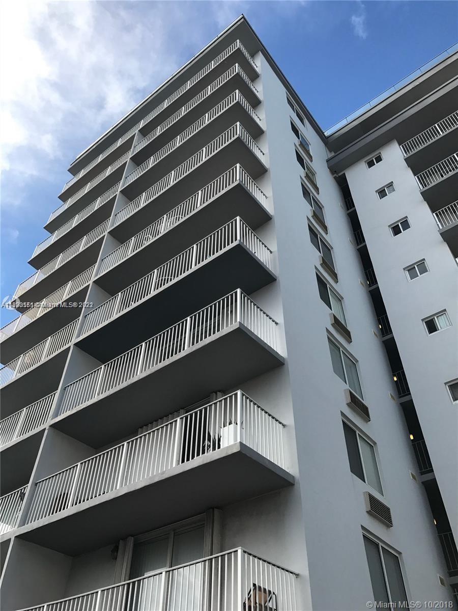 ISLANDER CONDO APTS - Residential