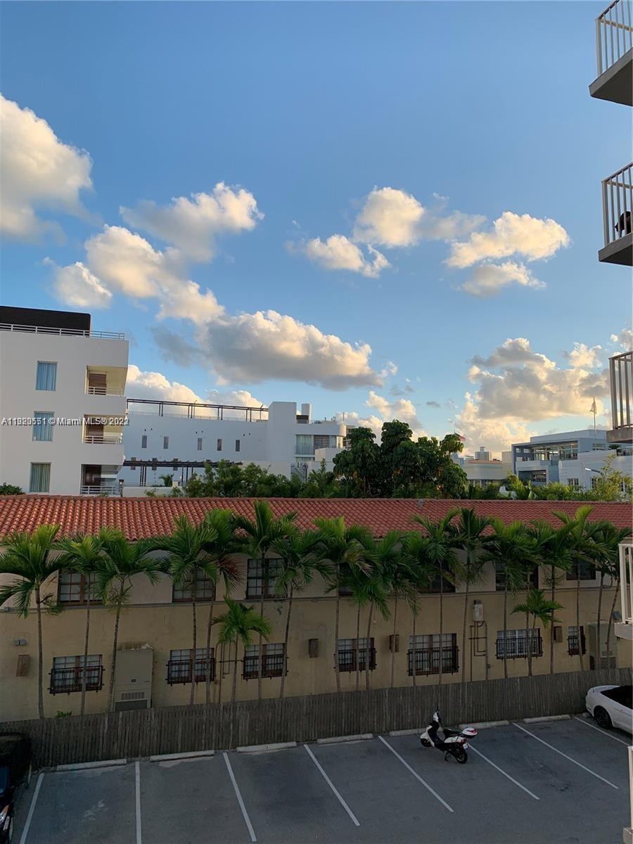 ISLANDER CONDO APTS - Residential