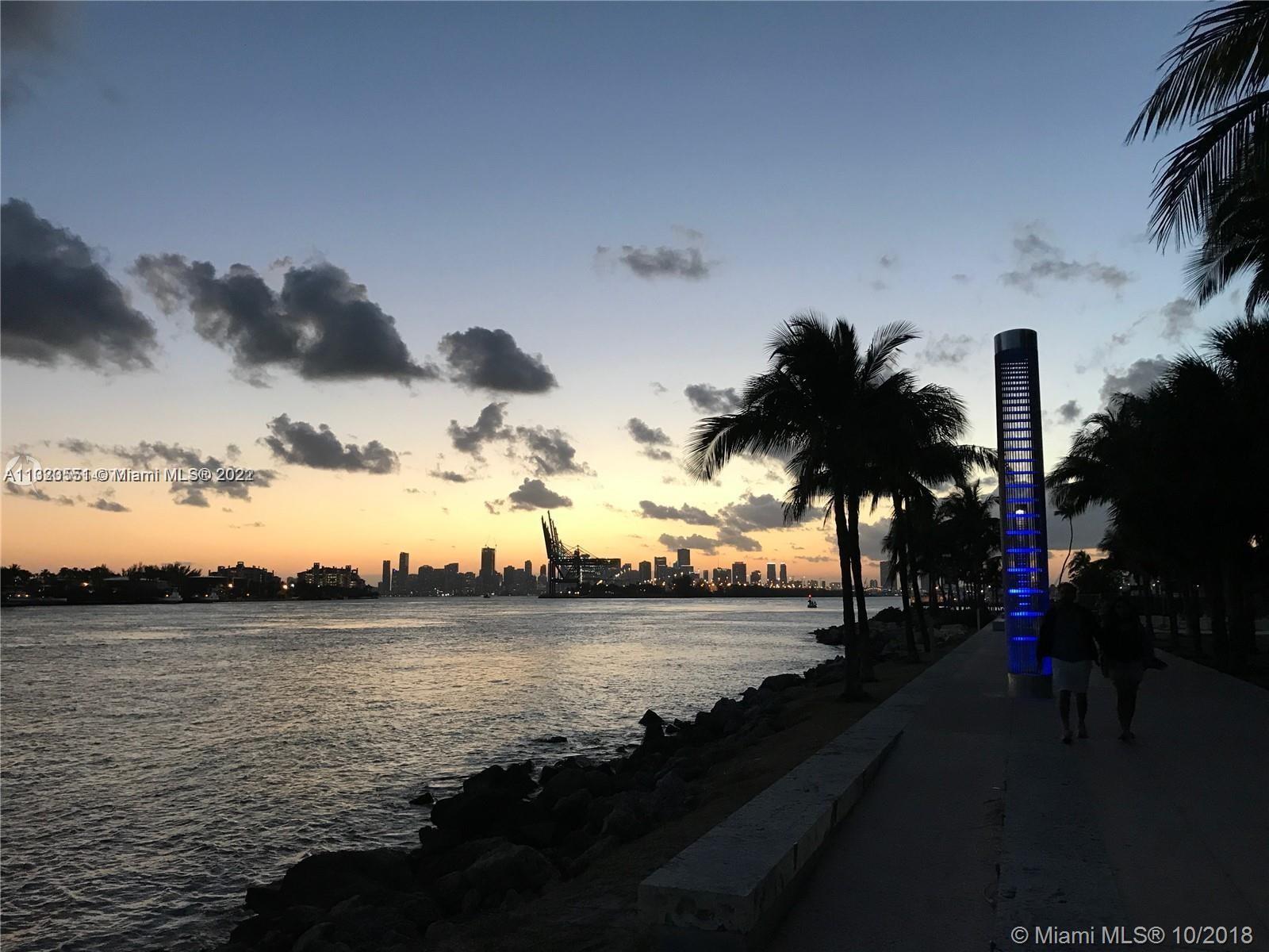 ISLANDER CONDO APTS - Residential