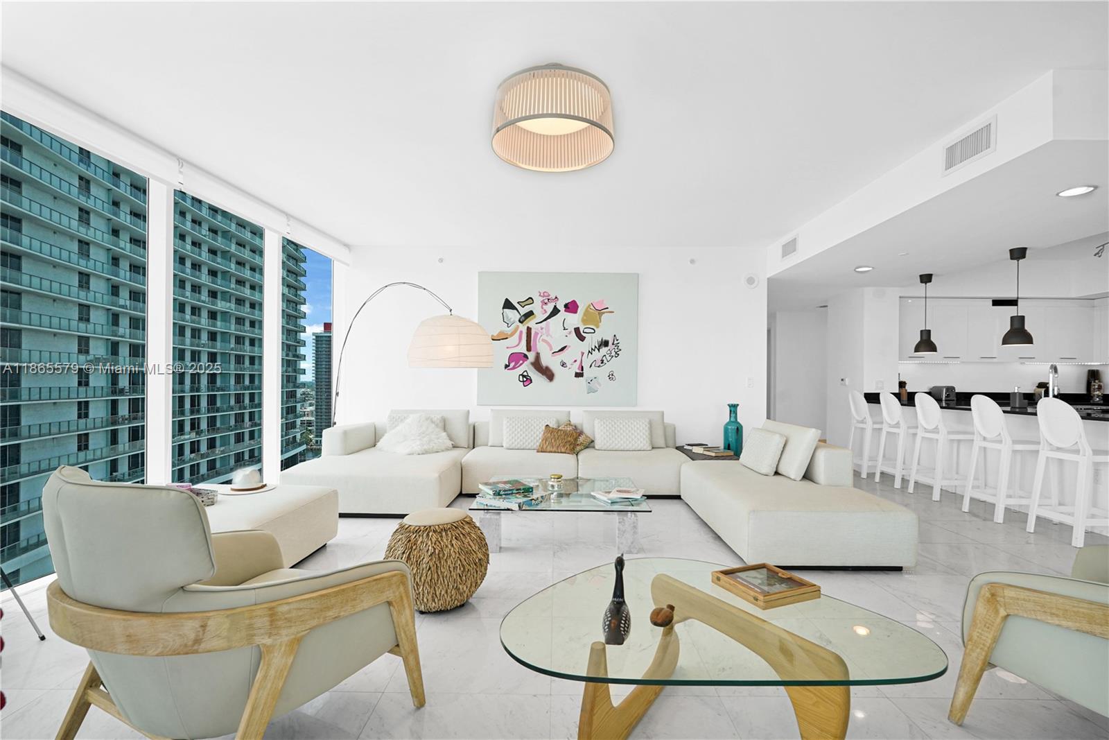 APOGEE BEACH CONDOMINIUM - Residential