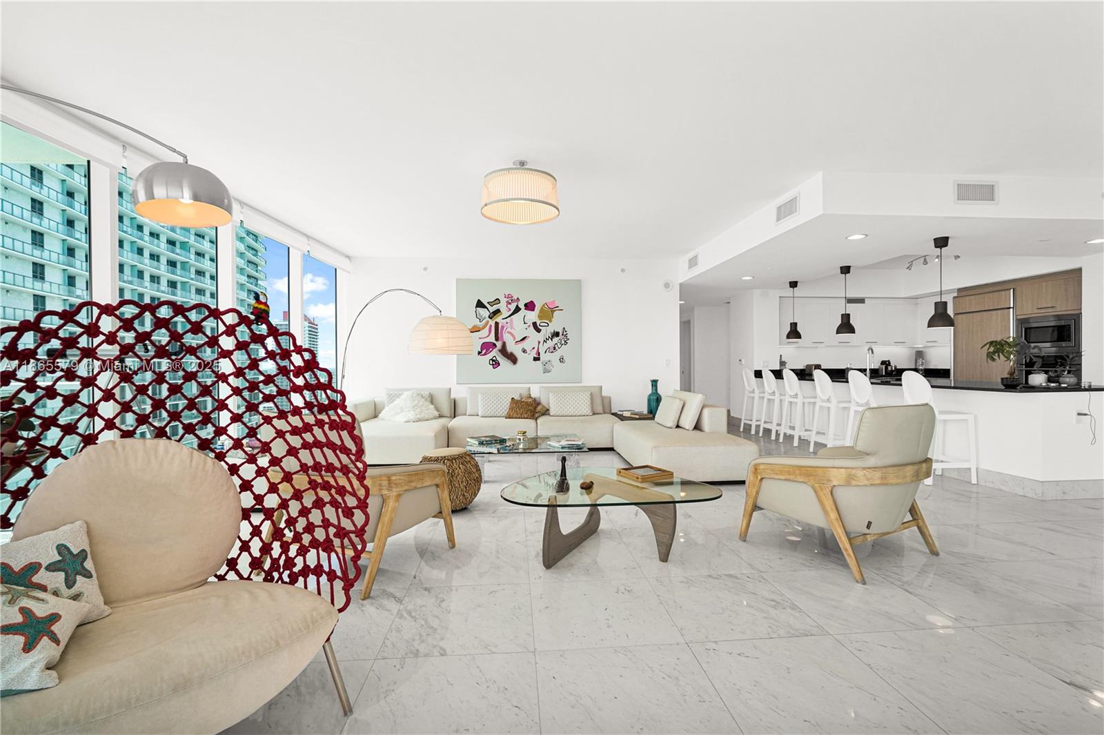 APOGEE BEACH CONDOMINIUM - Residential