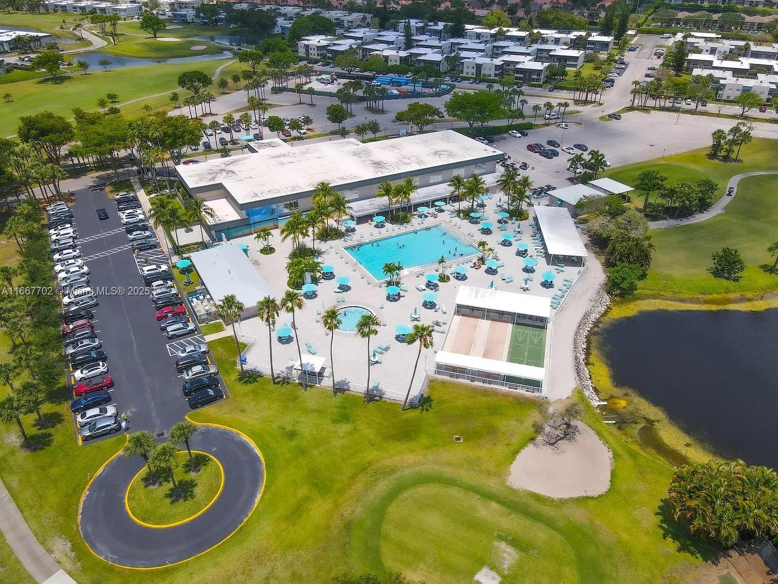 KINGS POINT FLANDERS COND - Residential