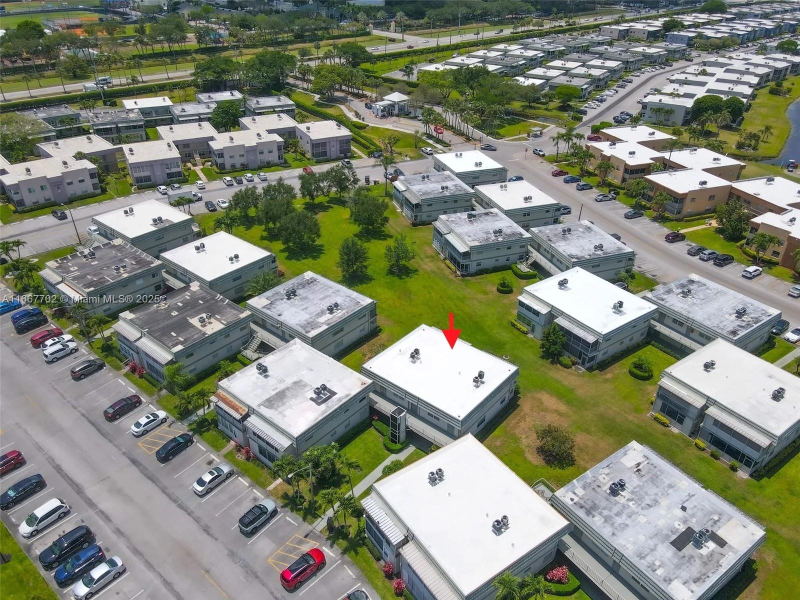 KINGS POINT FLANDERS COND - Residential