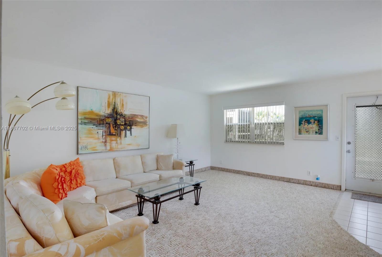 KINGS POINT FLANDERS COND - Residential