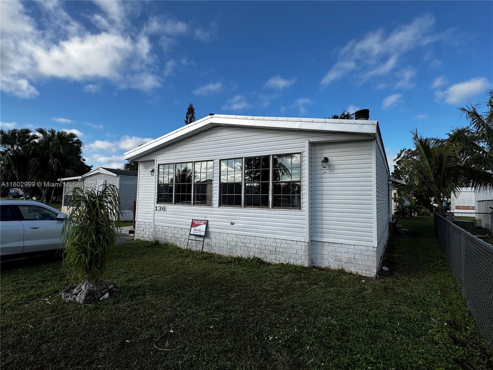 35250 SW 177 ct unit 136, Homestead, FL, 33034/$229,000 1 35250 SW 177 ct unit 136
