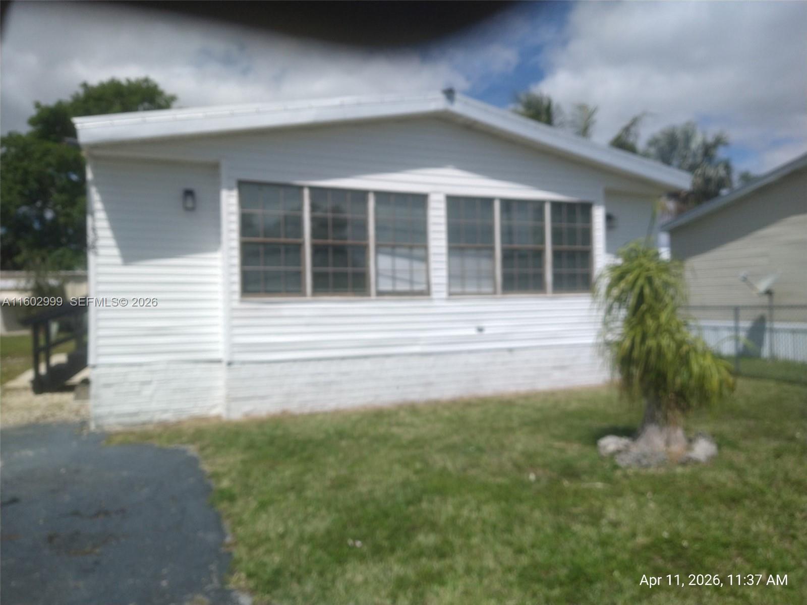 35250 SW 177 ct unit 136