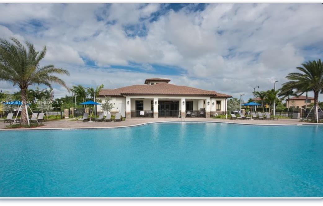 Property for Sale at 3772 Se 2nd Dr 3772, Homestead, Miami-Dade County, Florida - Bedrooms: 3 
Bathrooms: 3  - $385,000