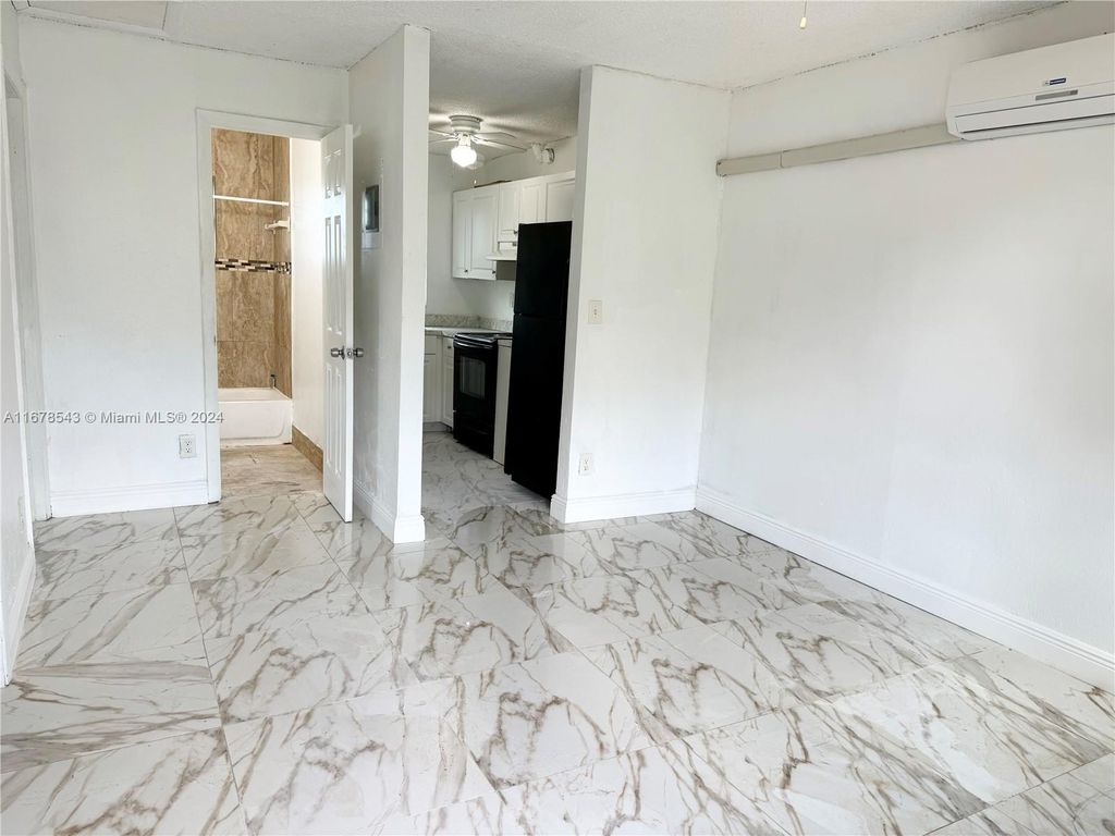 Photo of 2410 NW 14th St #1-2, Fort Lauderdale, FL 33311 (MLS # A11678543)