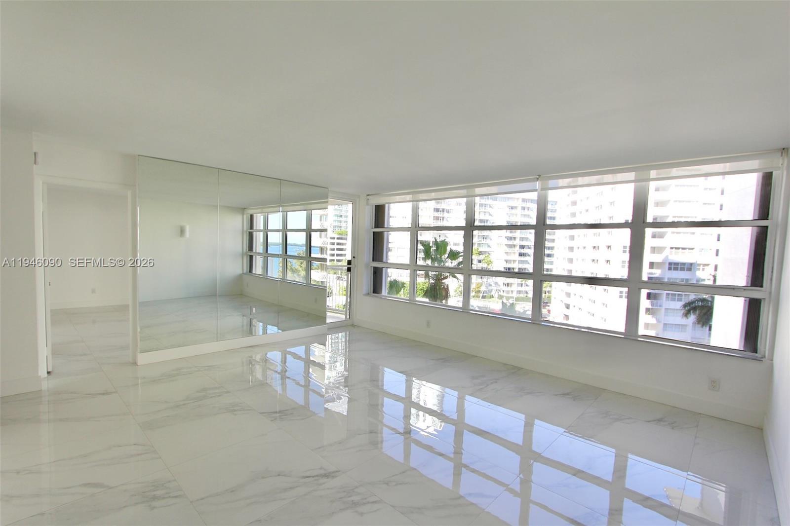 1440 Brickell Bay Dr 709