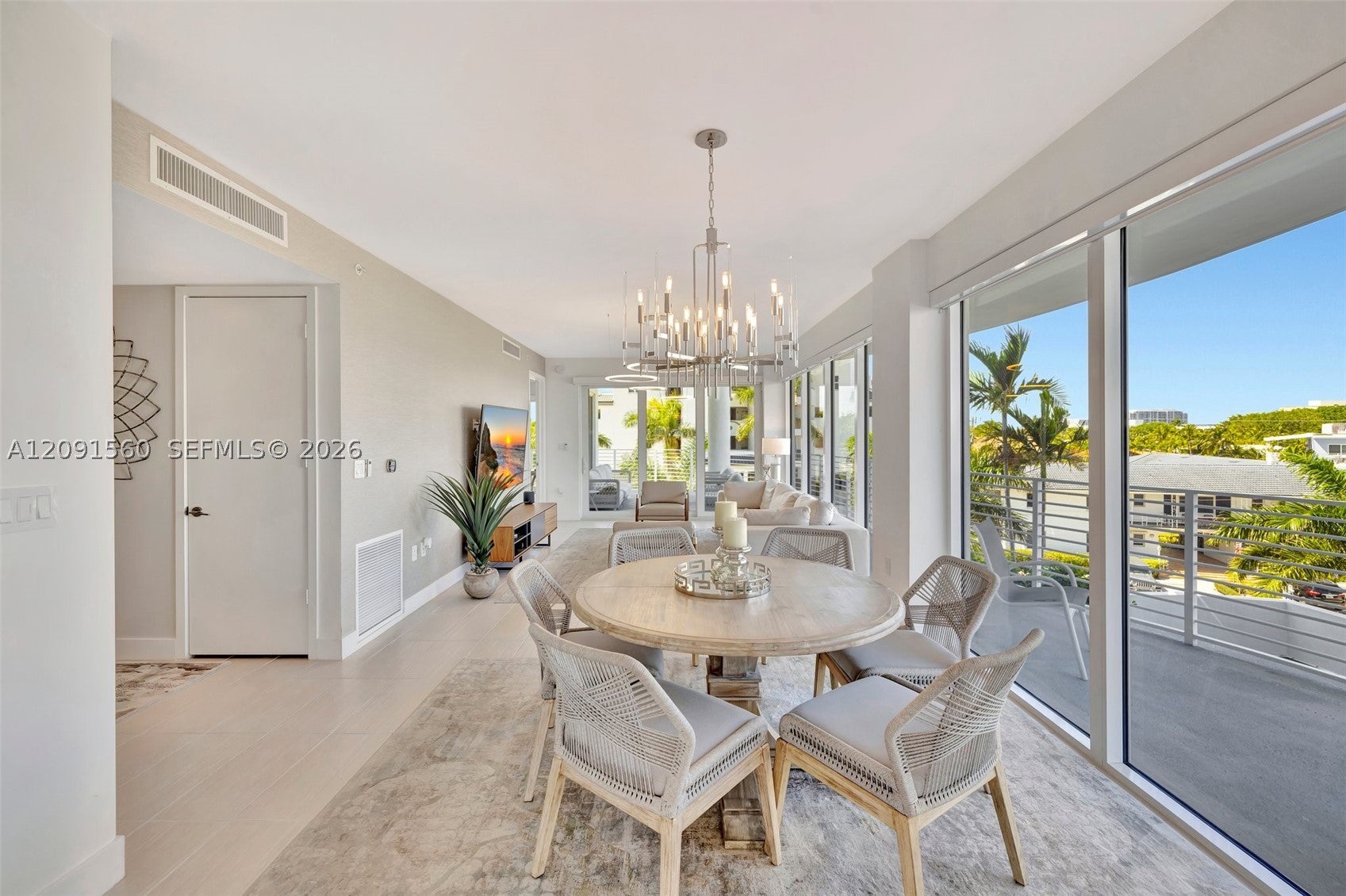 612 Bayshore Dr 301