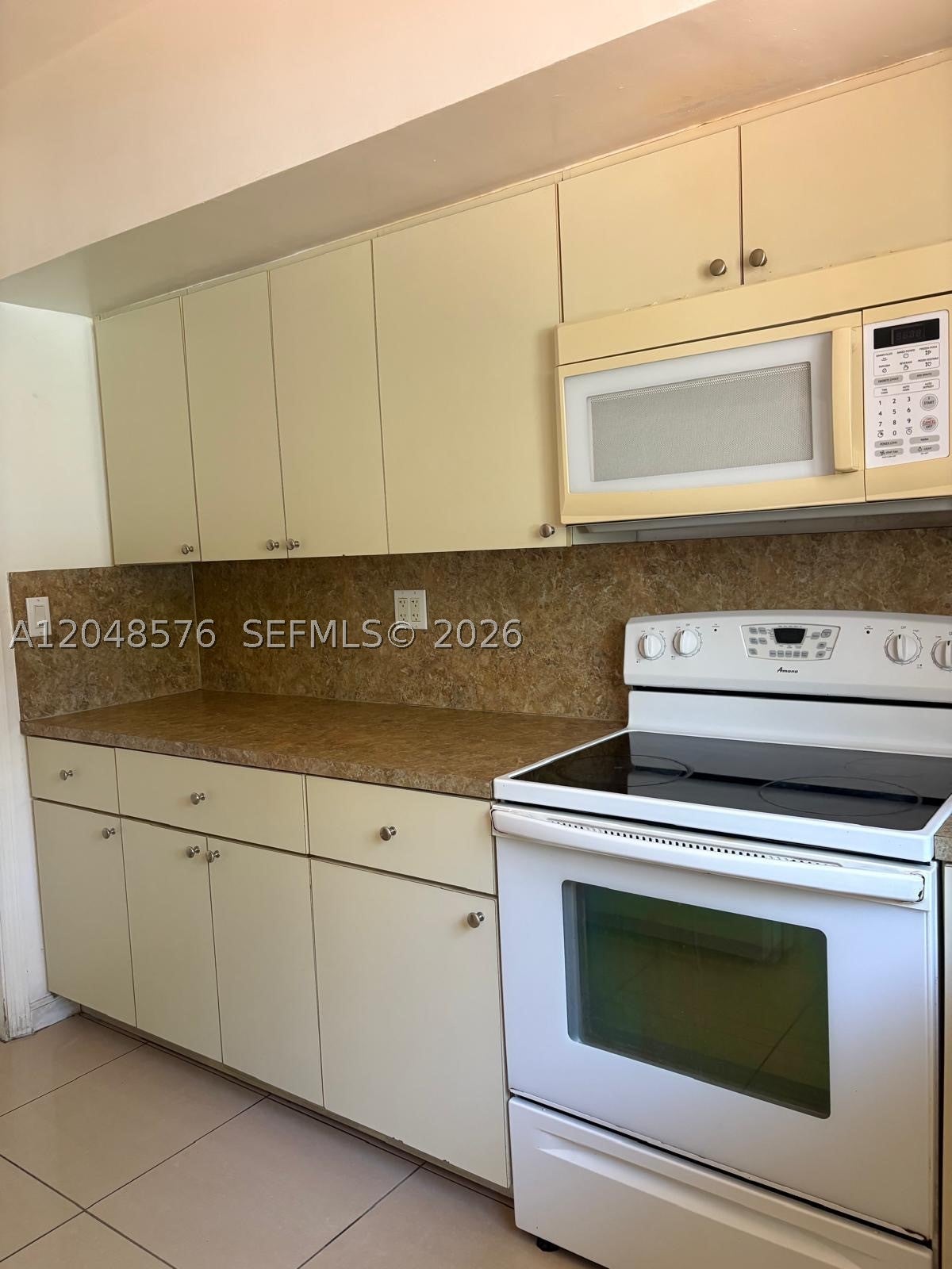 1040 92nd St 2