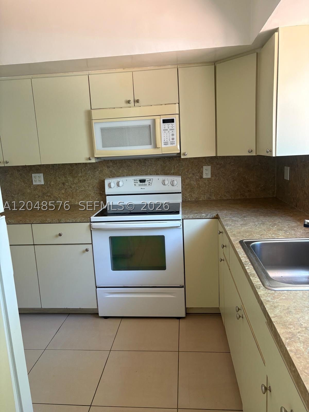 1040 92nd St 2