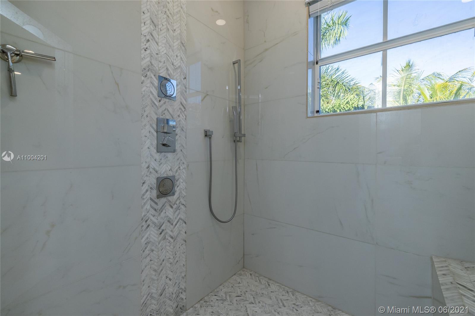 FAIRVIEW - Residential