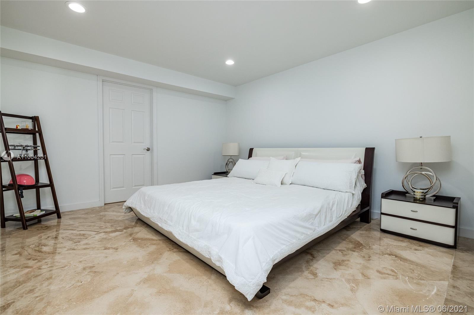 FAIRVIEW - Residential