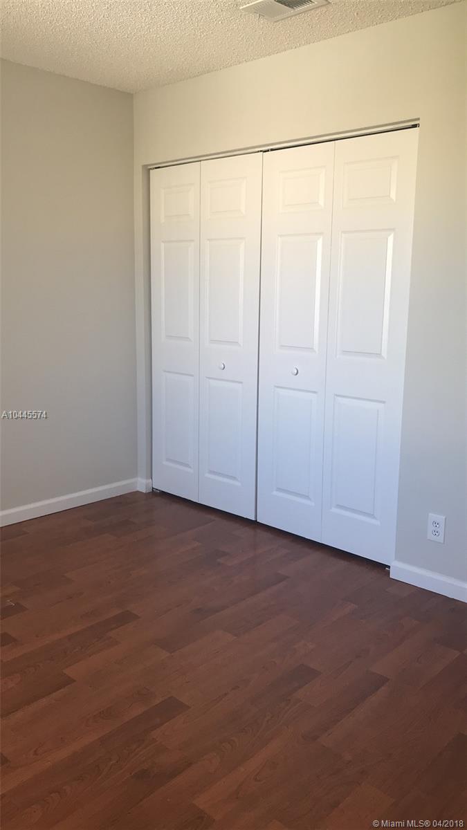 CORAL BAY REPLAT SEC 1 - Residential