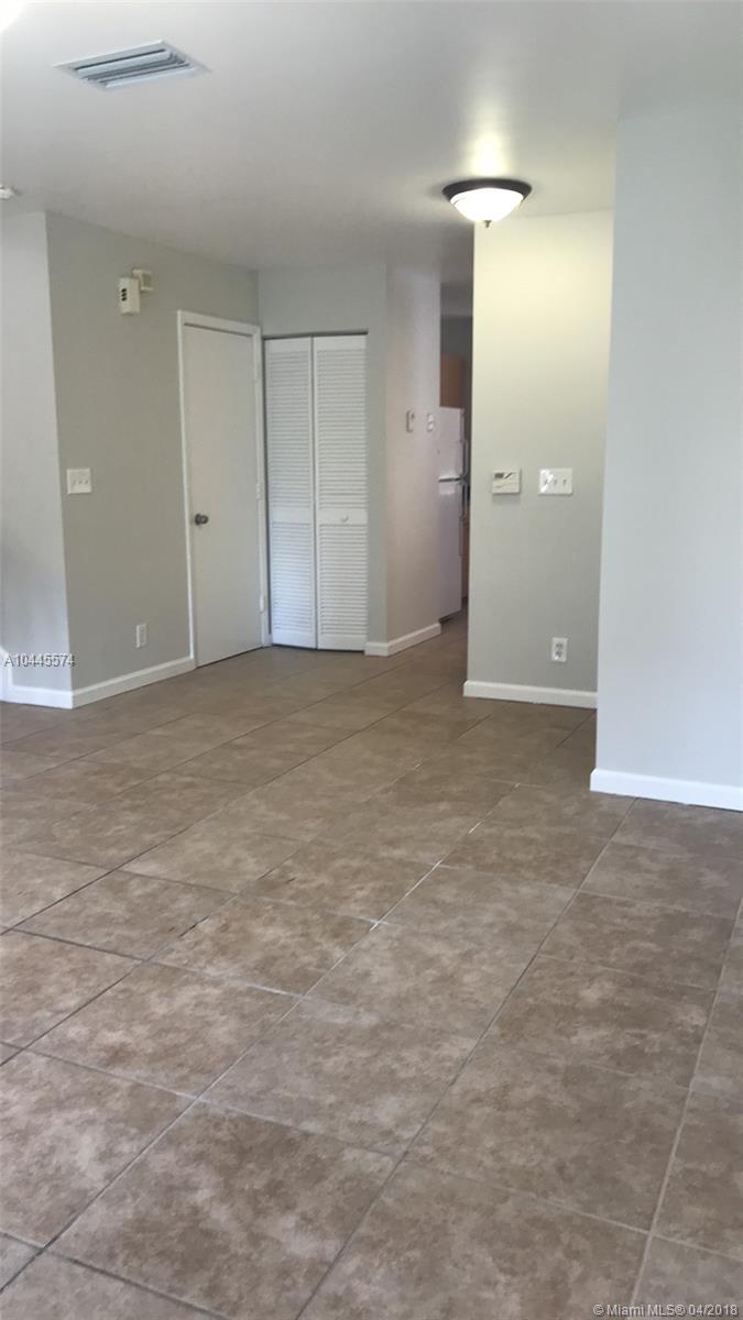 CORAL BAY REPLAT SEC 1 - Residential