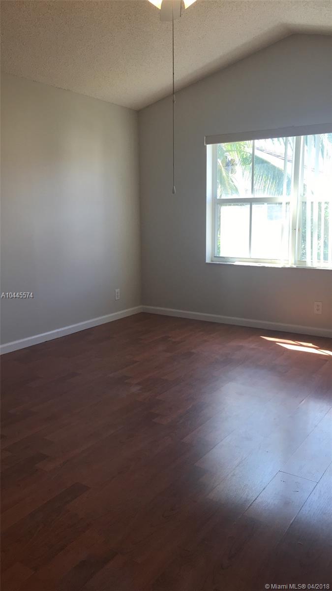 CORAL BAY REPLAT SEC 1 - Residential