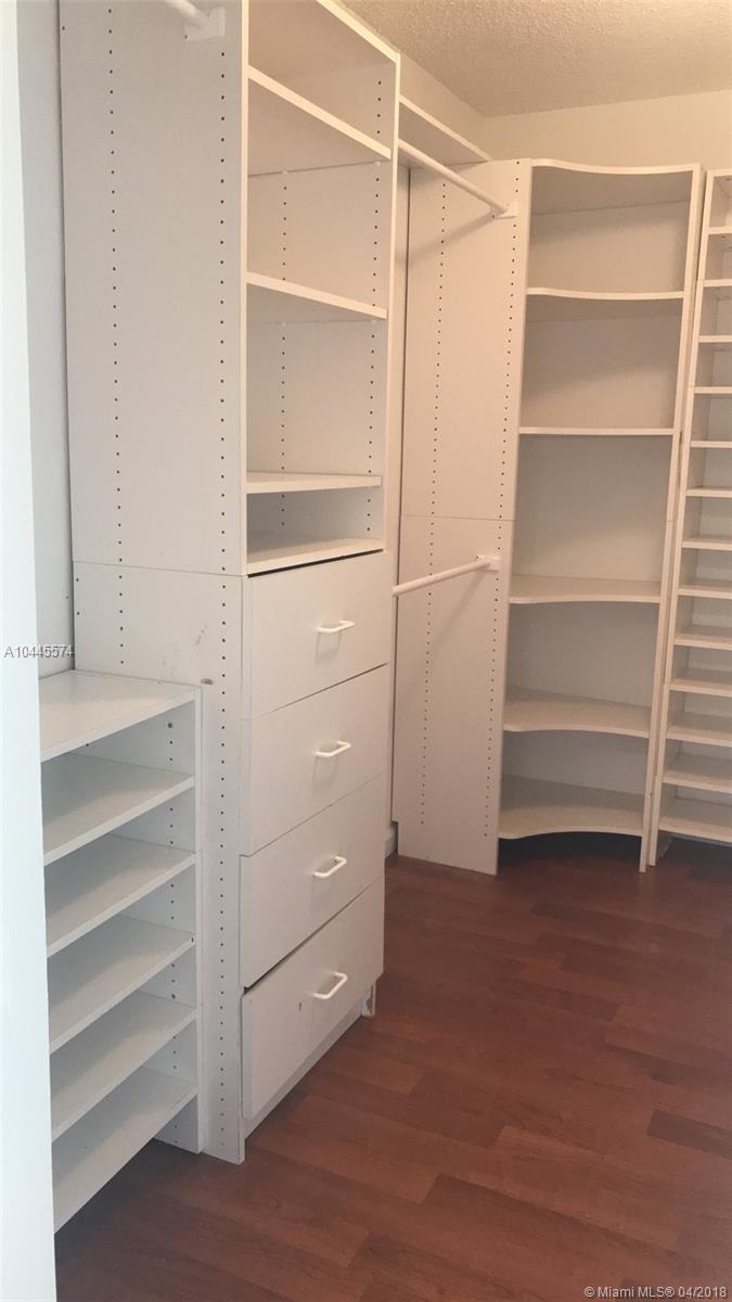 CORAL BAY REPLAT SEC 1 - Residential