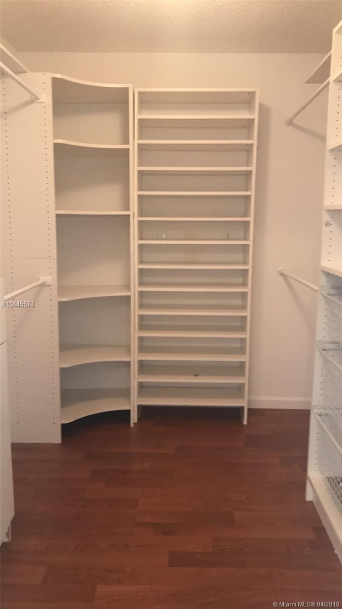 CORAL BAY REPLAT SEC 1 - Residential