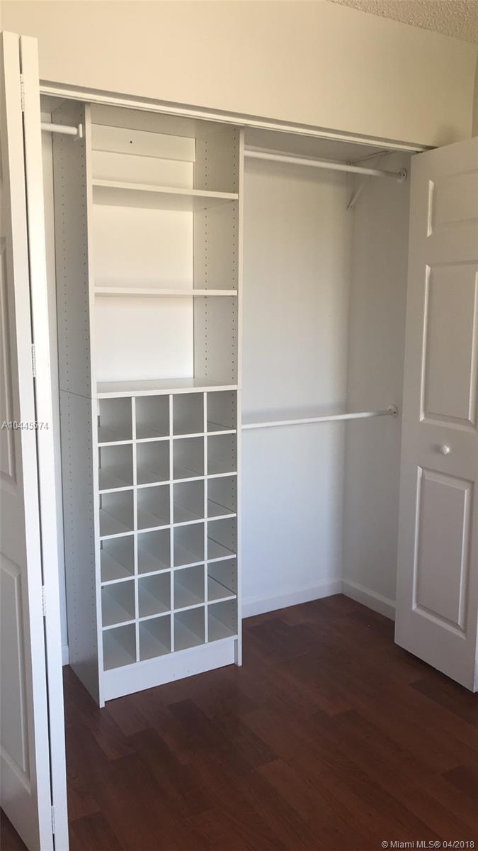 CORAL BAY REPLAT SEC 1 - Residential