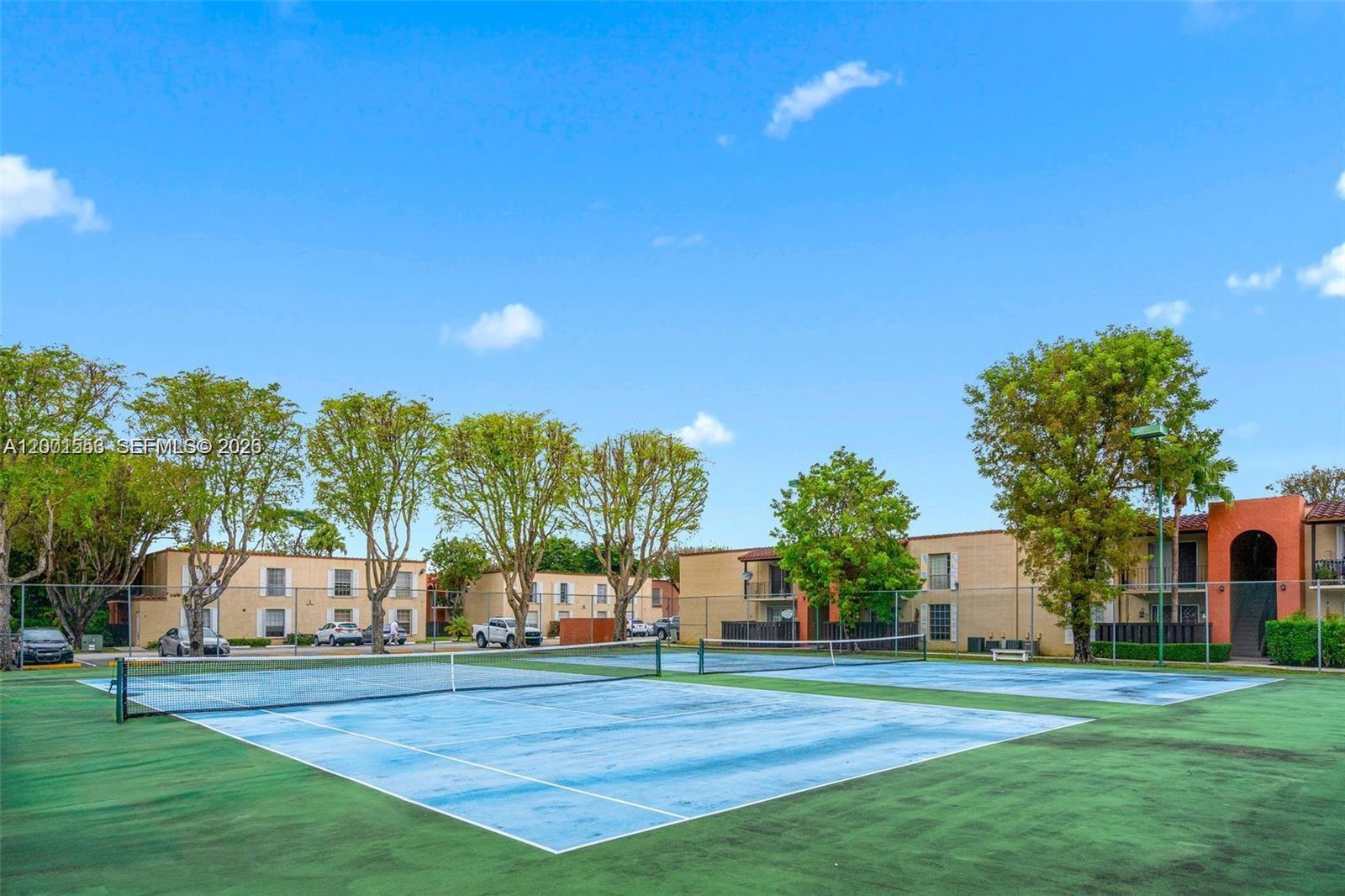 SPANISH TRACE CONDO - Residential Lease