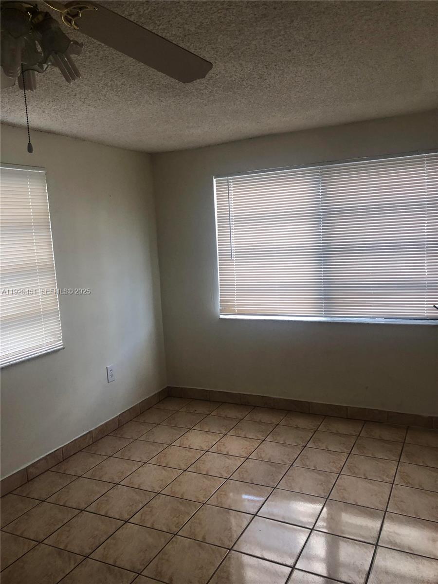 HIALEAH 13TH ADDN AMD PL - Residential Lease