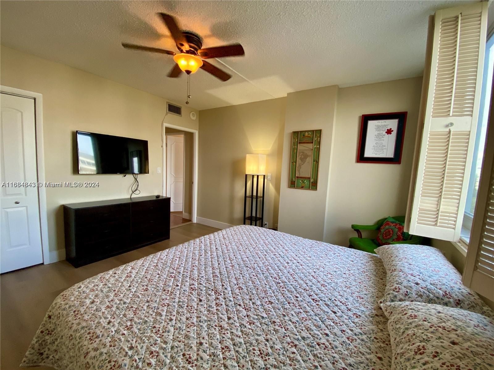 HILLCREST EAST NO 24 COND - Residential Lease