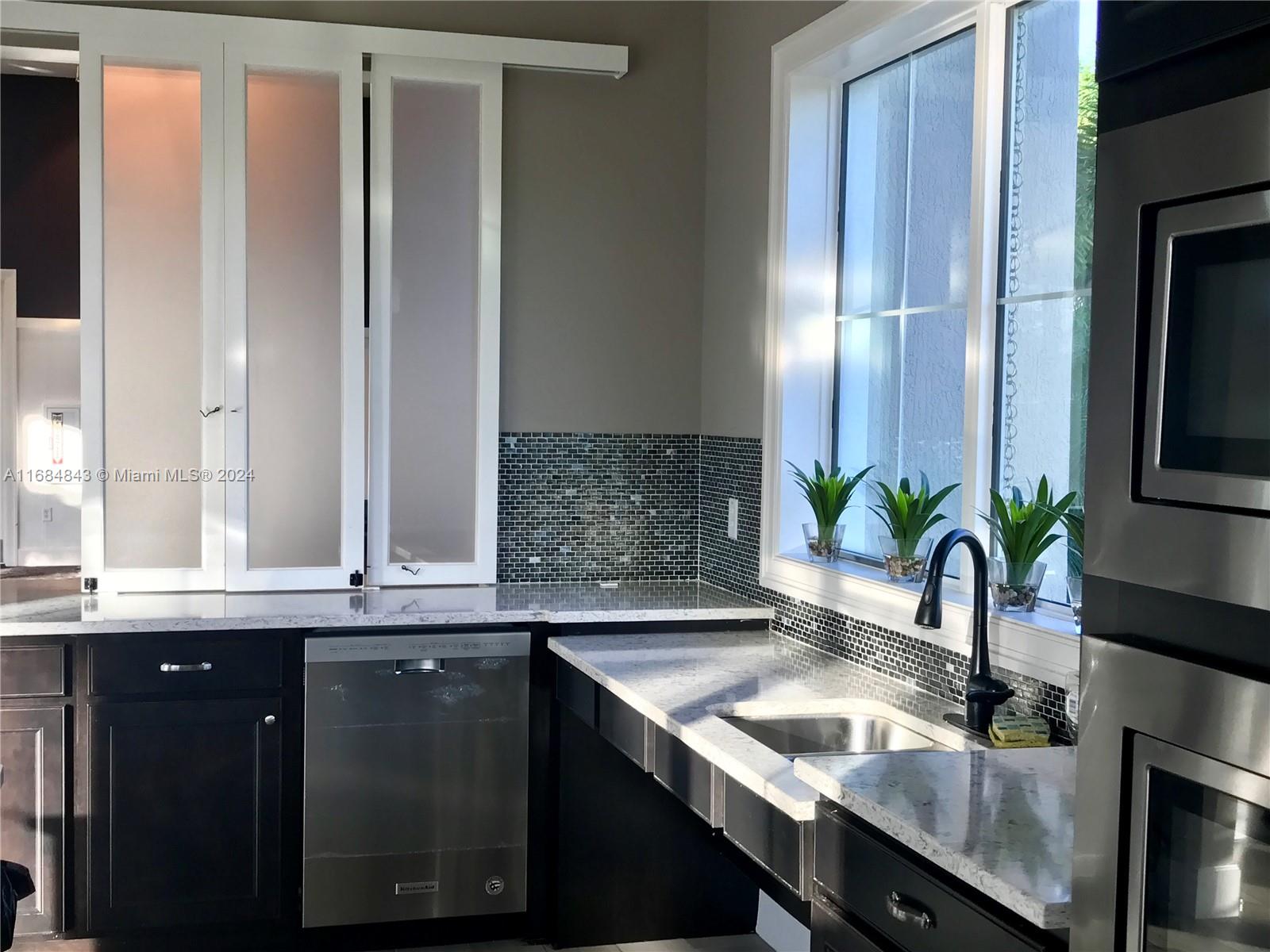 HILLCREST EAST NO 24 COND - Residential Lease