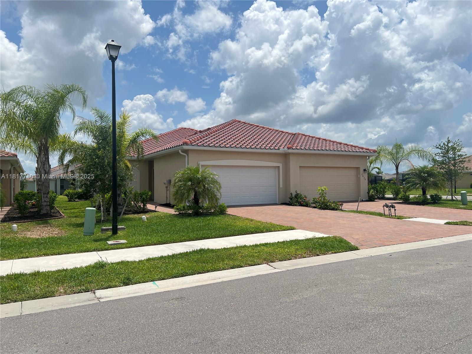 RANCH AT ORANGE BLOSSOM PH - Residential