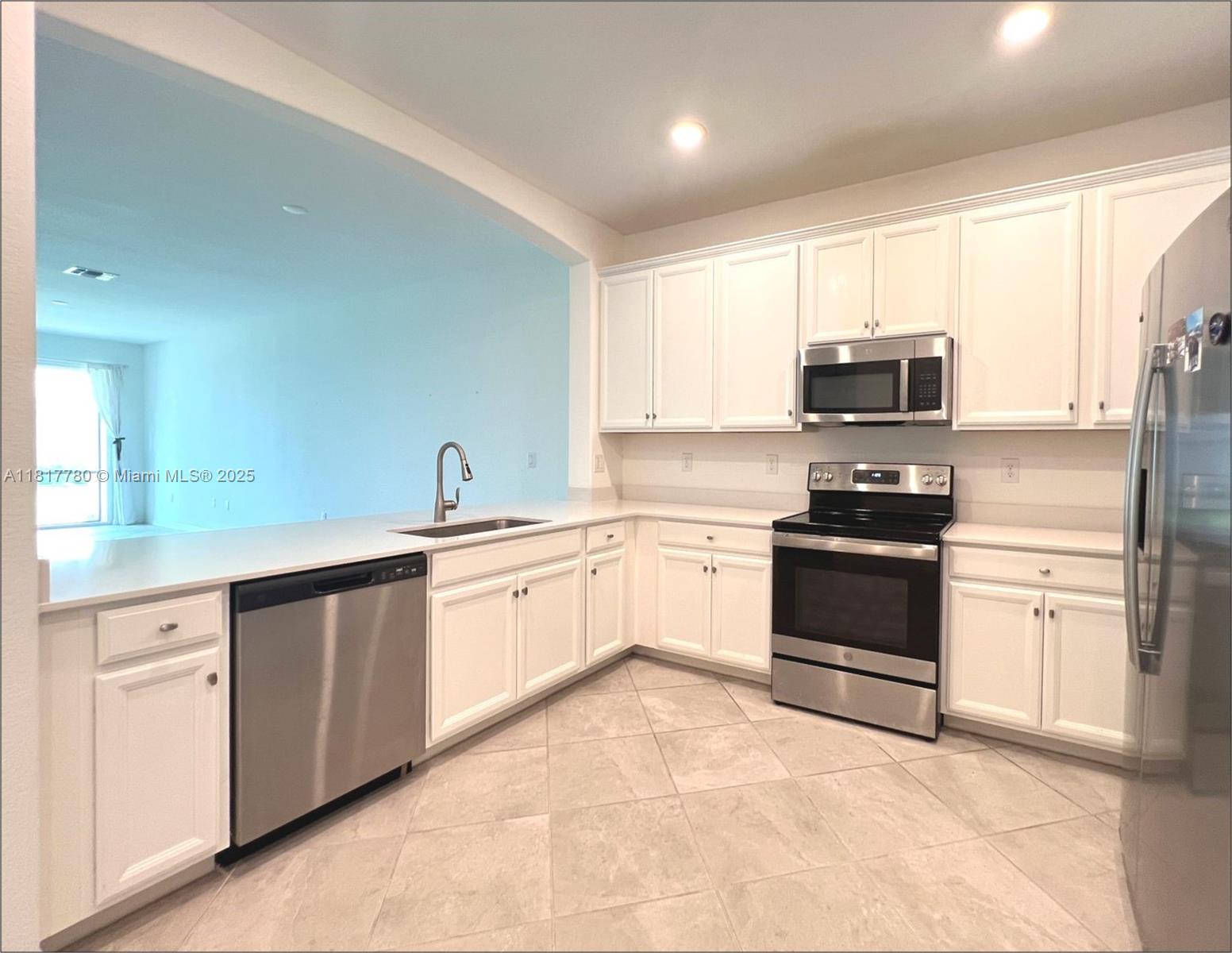 RANCH AT ORANGE BLOSSOM PH - Residential