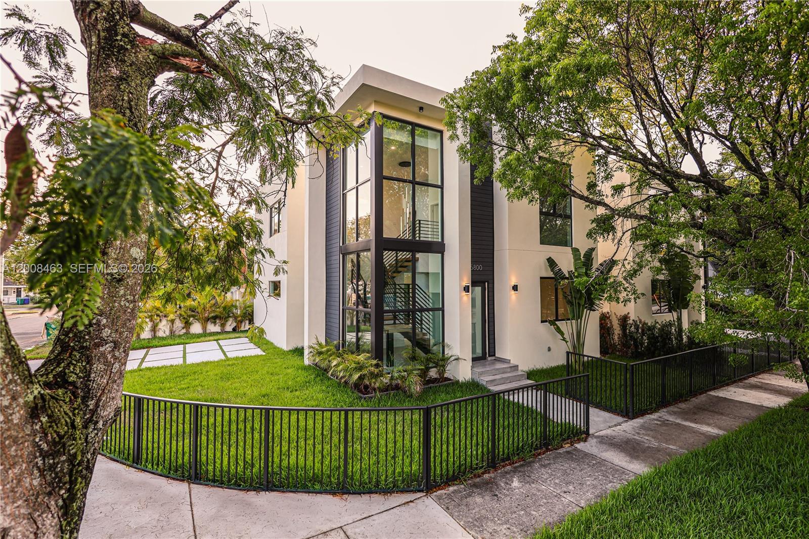 BUENA VISTA GARDENS EXTEN - Residential