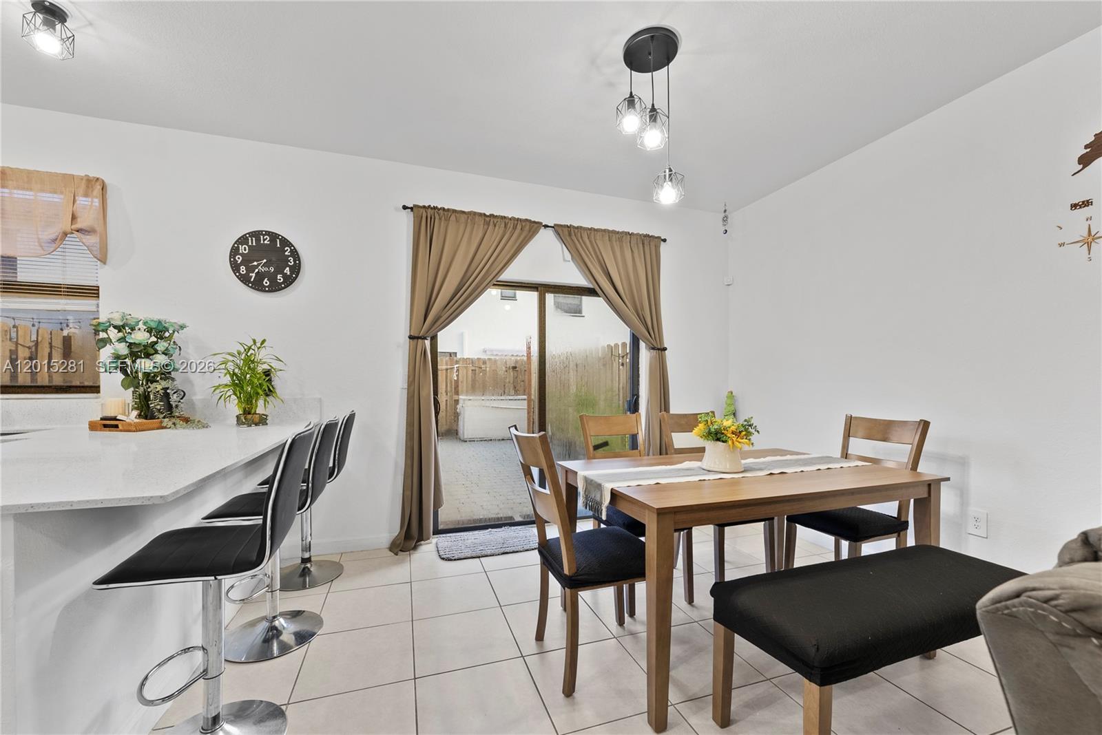 SILVER PALM RESIDENTIAL H - Residential