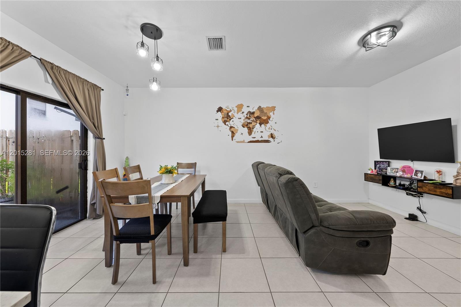 SILVER PALM RESIDENTIAL H - Residential