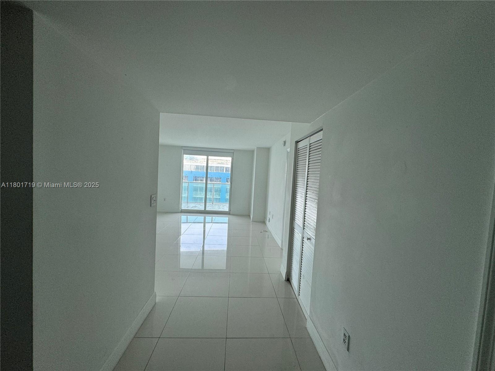 Rental Property at 2101 Brickell Ave 1603, Miami, Broward County, Florida - Bedrooms: 1 
Bathrooms: 1  - $3,200 MO.