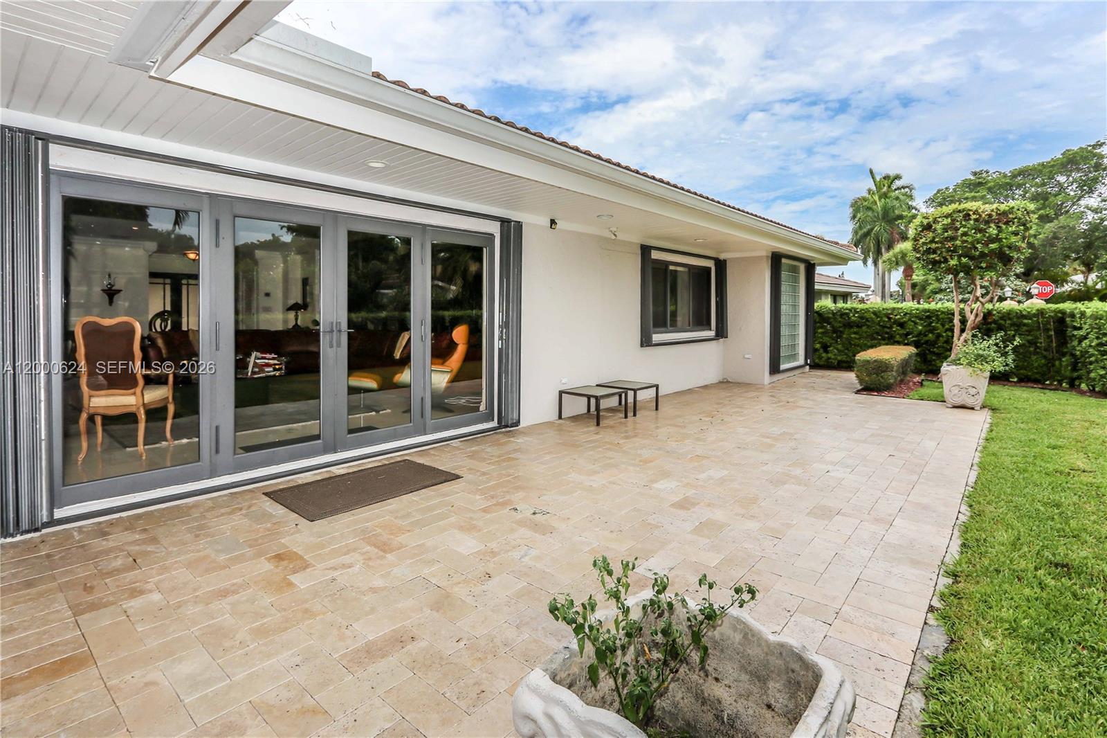 VILLA RESIDENCES OF EMERA - Residential