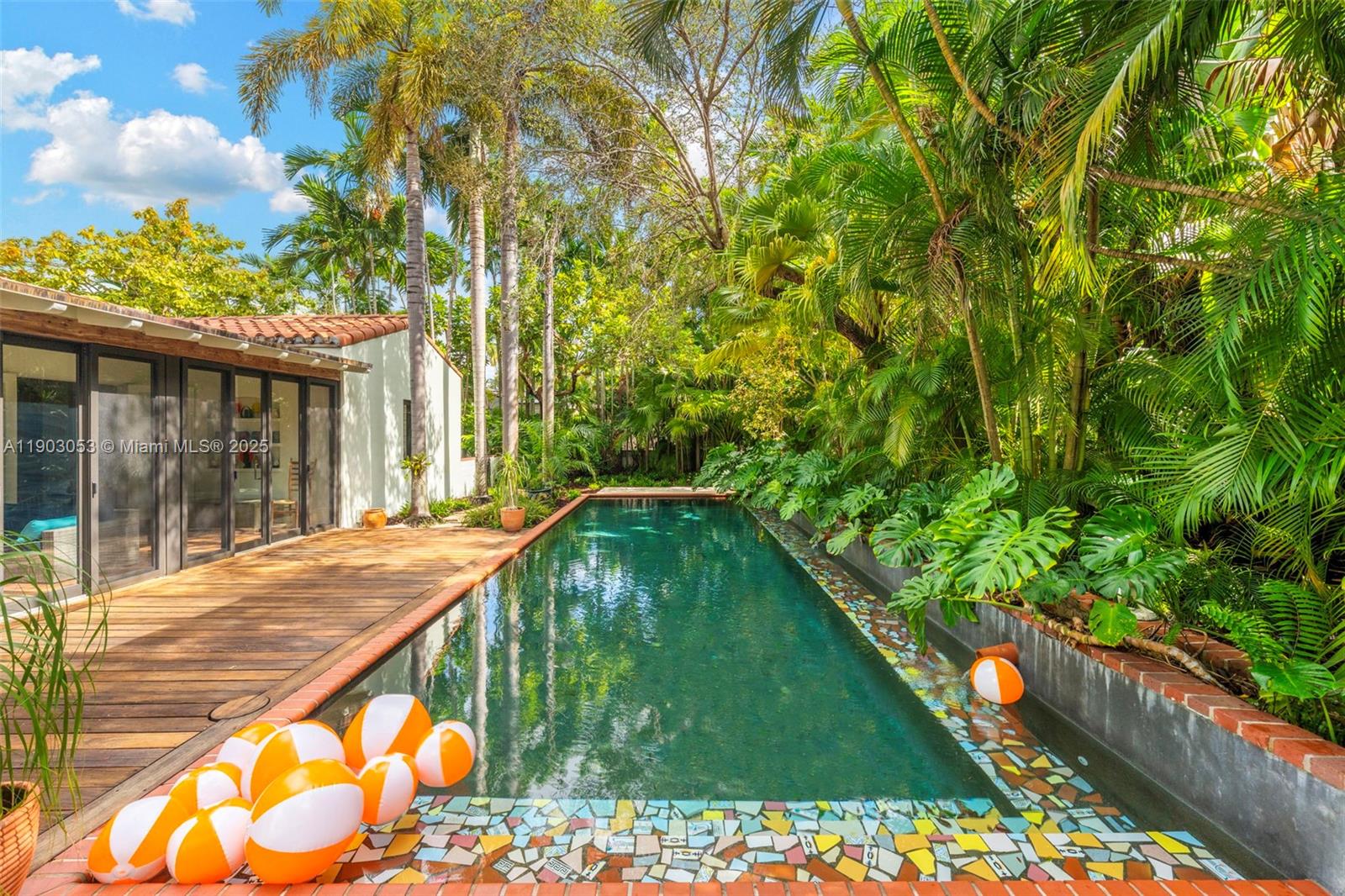 BELLE MEADE OF MIA SEC 1 - Residential